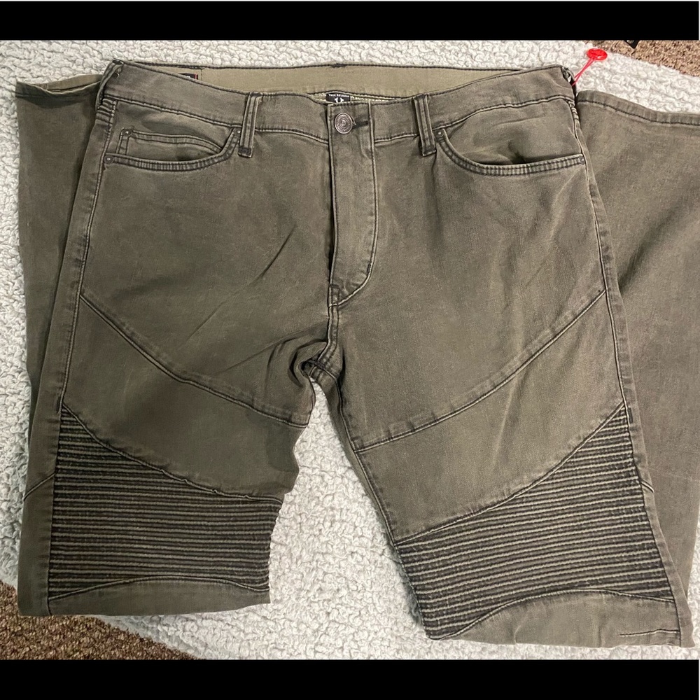 True Religion Denim Jean. Rocco Relaxed Skinny